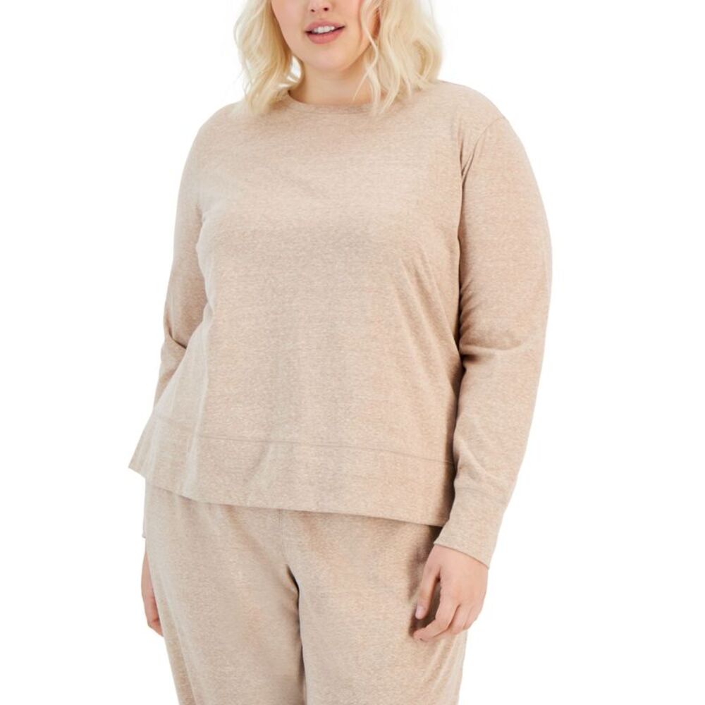 Plus Size Retro Long-Sleeve Top